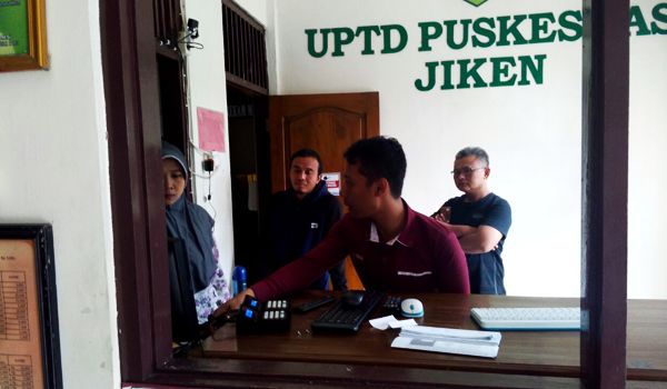 Mesin Antrian Puskesmas